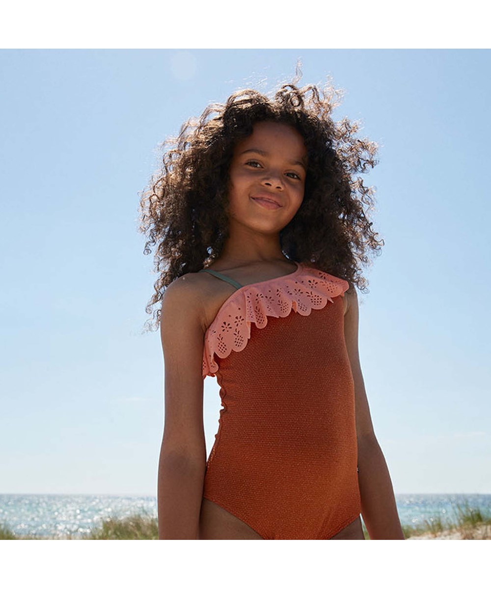 Net - Rusty - Asymmetrisk UV badedragt rustrød