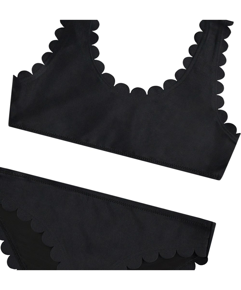 Nolina - Black - Sort bikini til aktive børn fremstillet i genanvendt polyester med UV-beskyttelse 50+. 