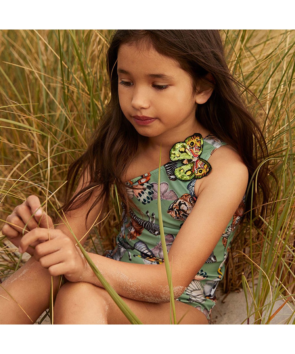 Nai - Summer Twist - UV asymmetrische badpak met wilden dieren