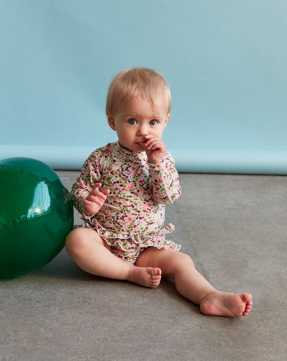 Nemo - Meadow Petit - UV baby zwemshirt met bloemenprint