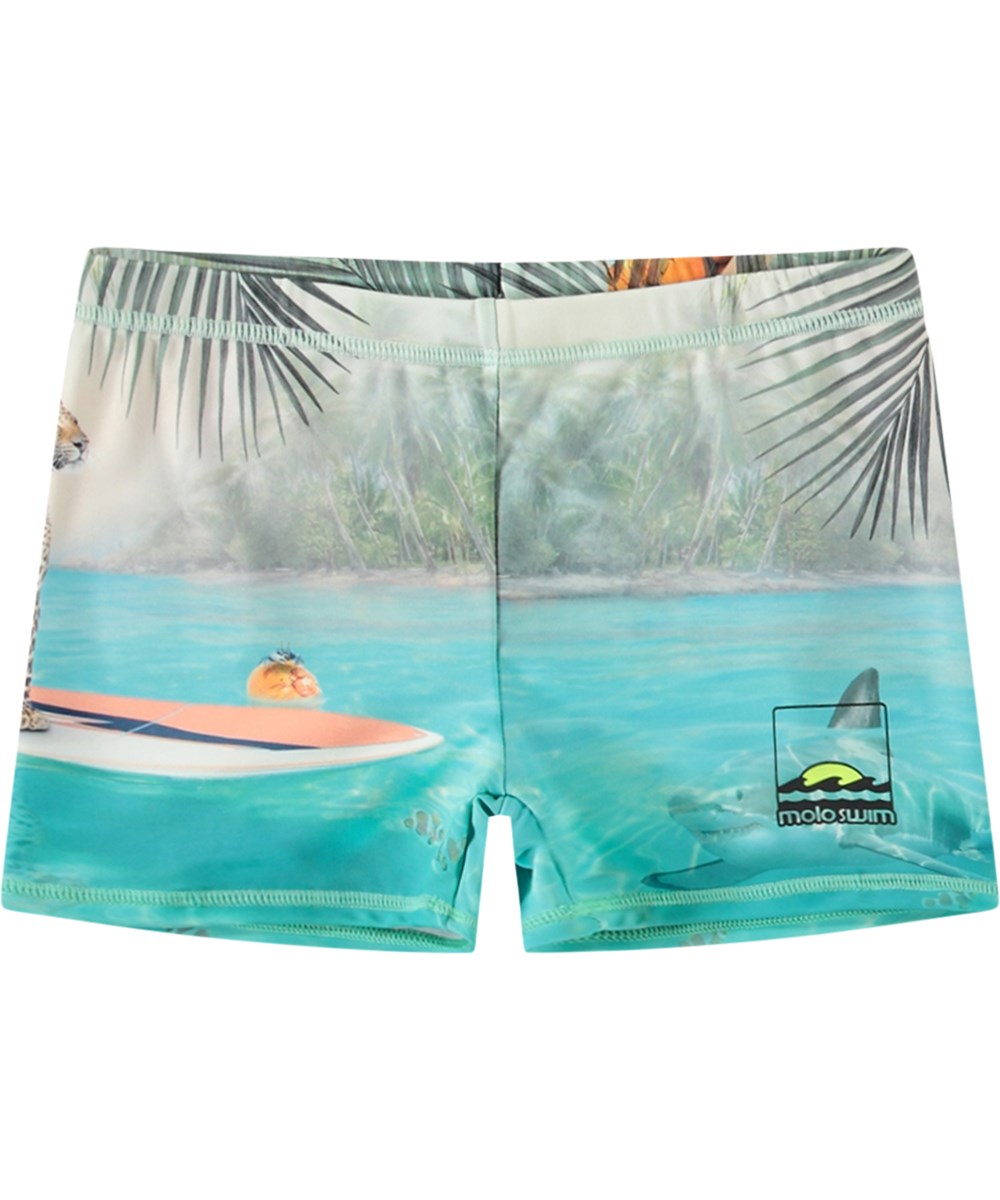 Norton Placed - Leo On Surf - Zwemsbroek van gerecycled polyester met UV-bescherming 50+ gemaakt voor actieve kinderen.