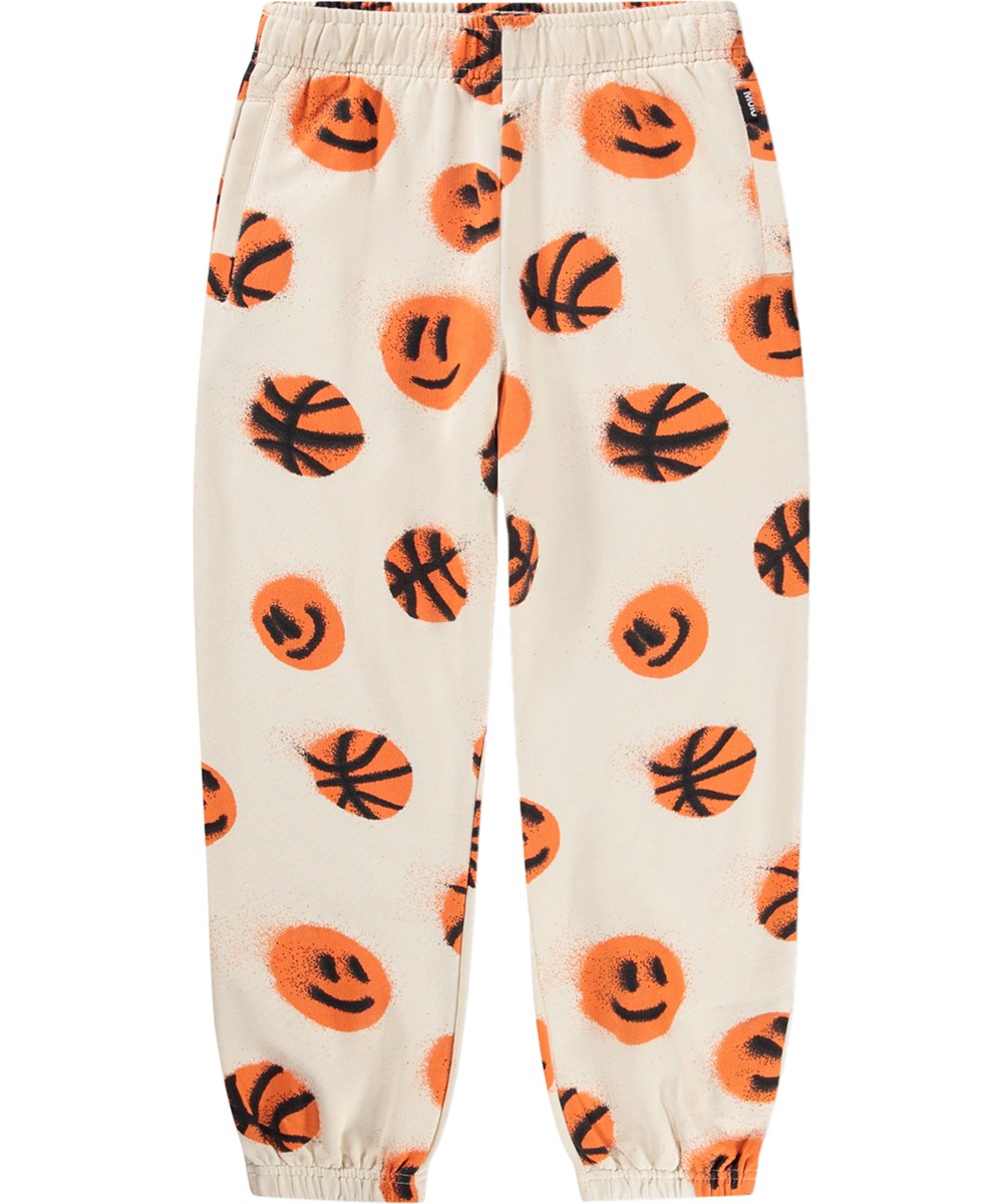 Adan - Basketballs - Beige, mjuka sweatpants för barn i ekologisk bomull med basketmönster