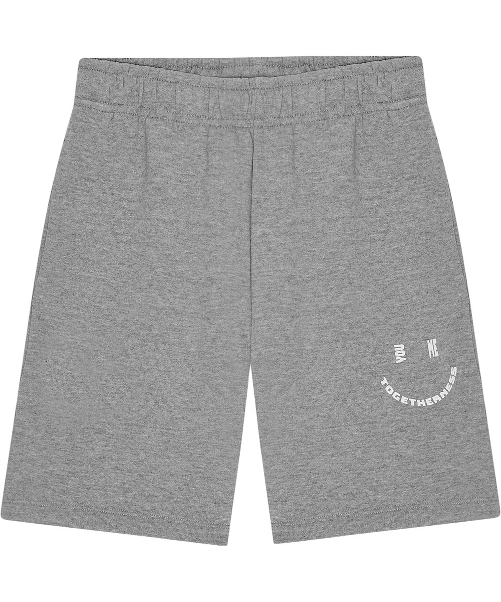 Adian - Grey Melange - Mjuka och varma grå melange sweatshorts med grafiskt konstverk.