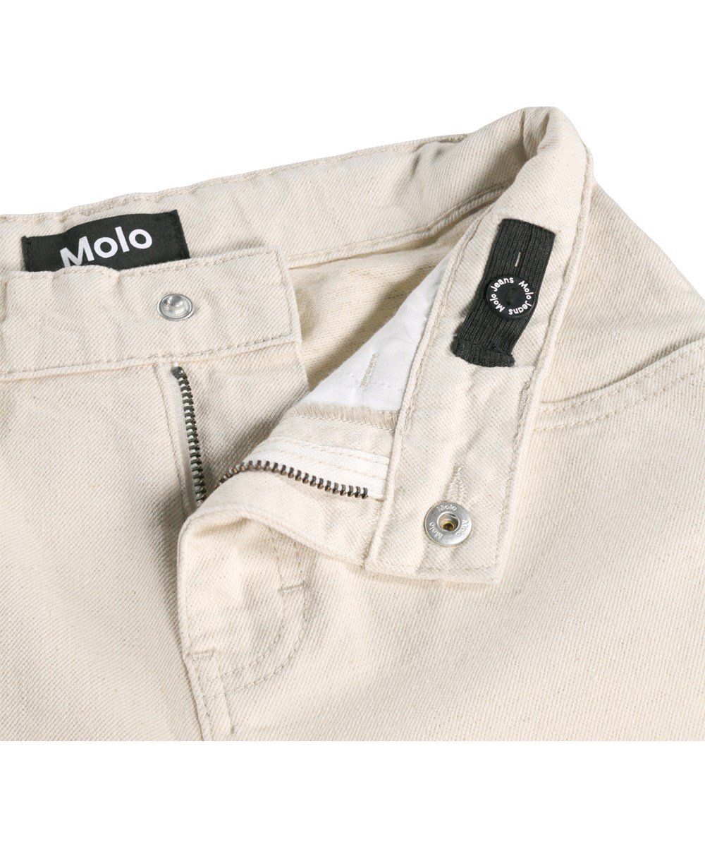 Alpha - Summer Sand - Off-white baggy denimshorts för barn i ekologisk bomull med justerbar midja