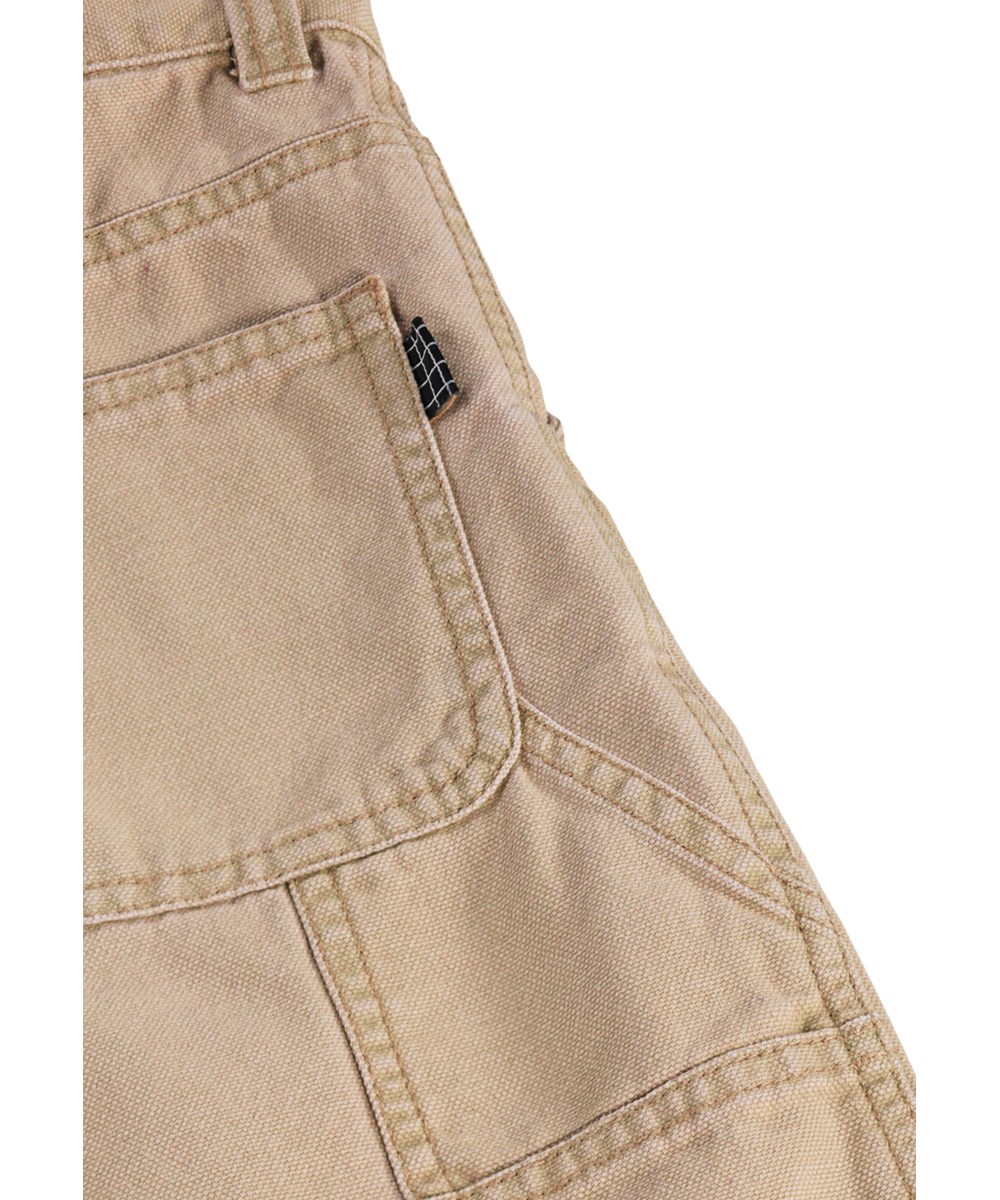 Archie - Tiger's Eye - Beige cargoshorts för barn i bomull med sidoficka