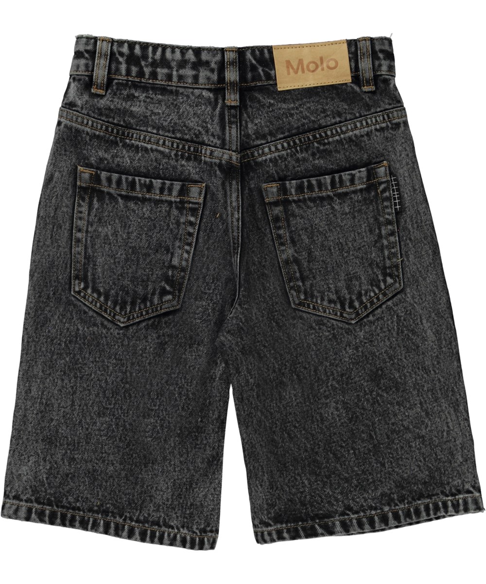 Art - Faded Black - Knälånga jeansshorts i svart.