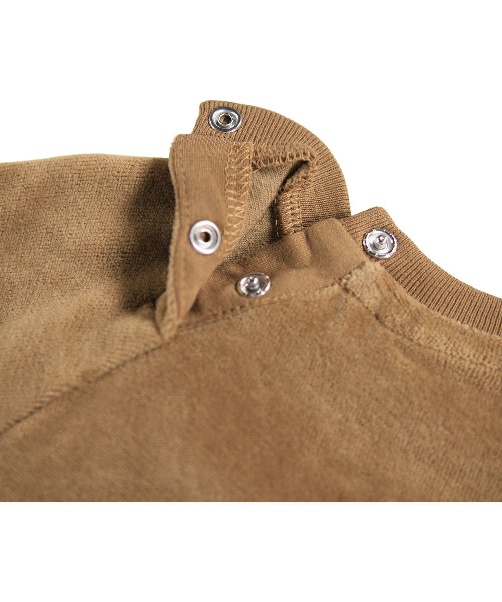 Doggy - Fawn - Brun sweatshirt för de minsta i mjuk ekologisk bomull med ett hundansikte på framsidan.