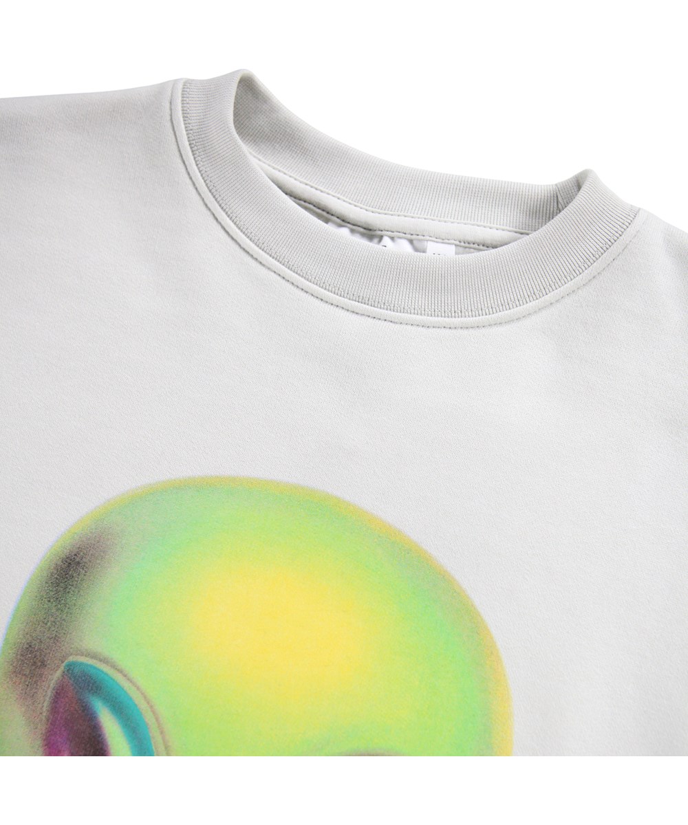 Mar - Moon - Grå sweatshirt för barn i mjuk ekologisk bomull med en utomjording.