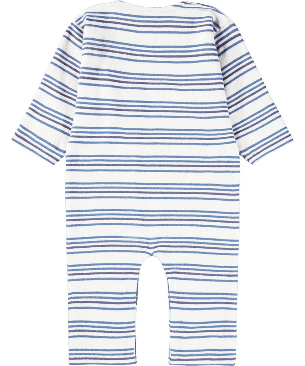 Flint - Sea Sky Stripe - Babypakje gemaakt van biologisch katoen met strepen in blauwtinten.