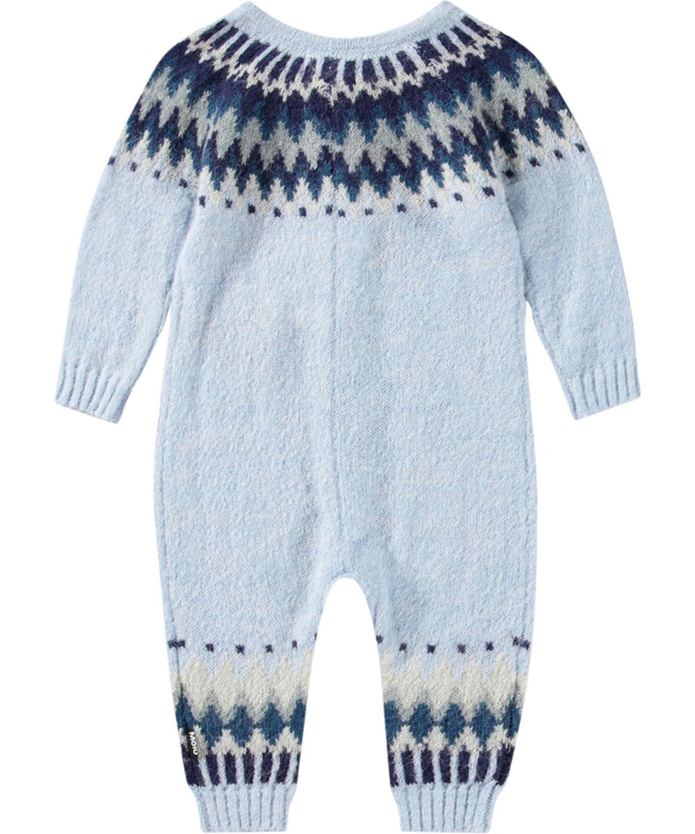 Frej - Blue Hues - Lichtblauwe babypakje in een alpacawolmix met een Noords geïnspireerd patroon.