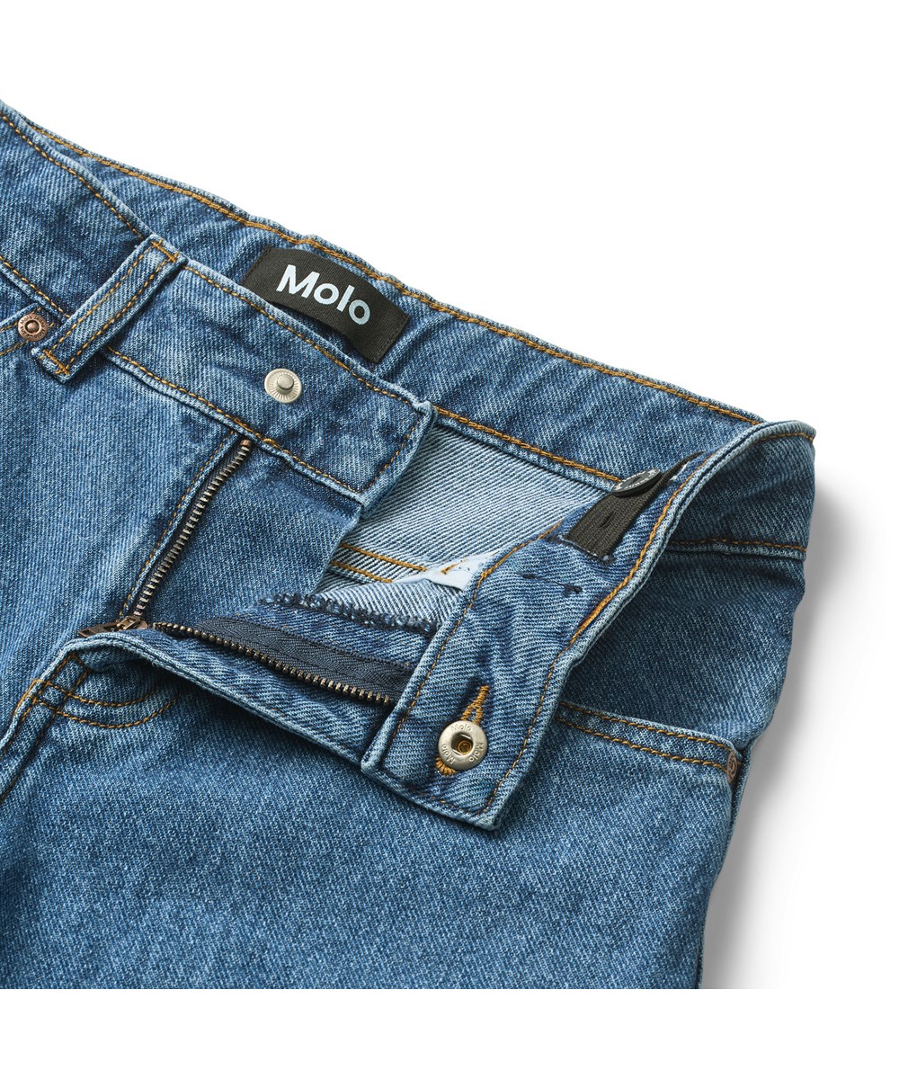 Aiden - Stone Blue - Blauwe biologische katoenen jeans geïnspireerd op skaters met een losse pasvorm.