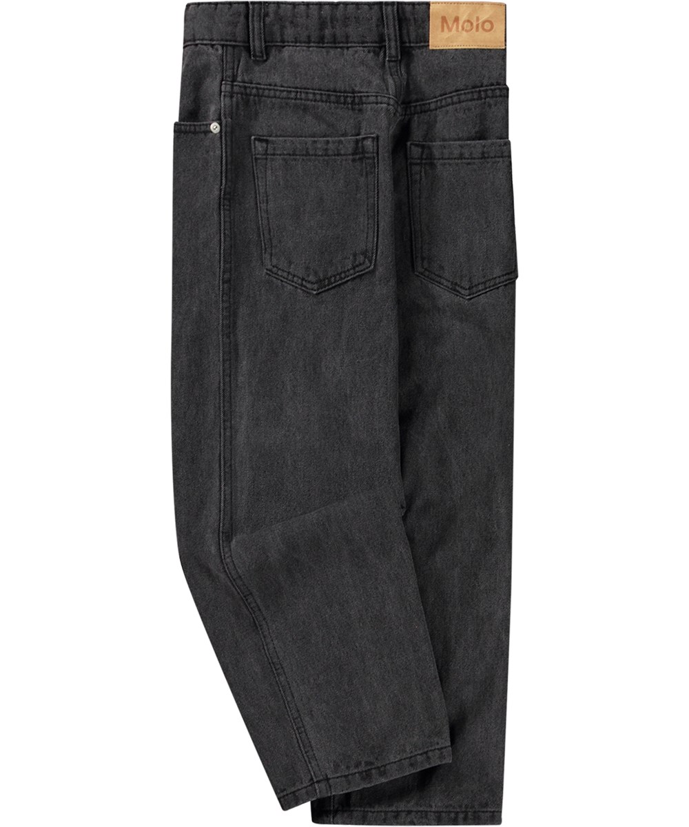 Aiden - Charcoal Denim - Dunkelgraue Jeans aus Öko-Baumwolle mit geradem Bein und lockerer Passform. Inspiriert von der Skater-Szene. Verstellbarer Bund.