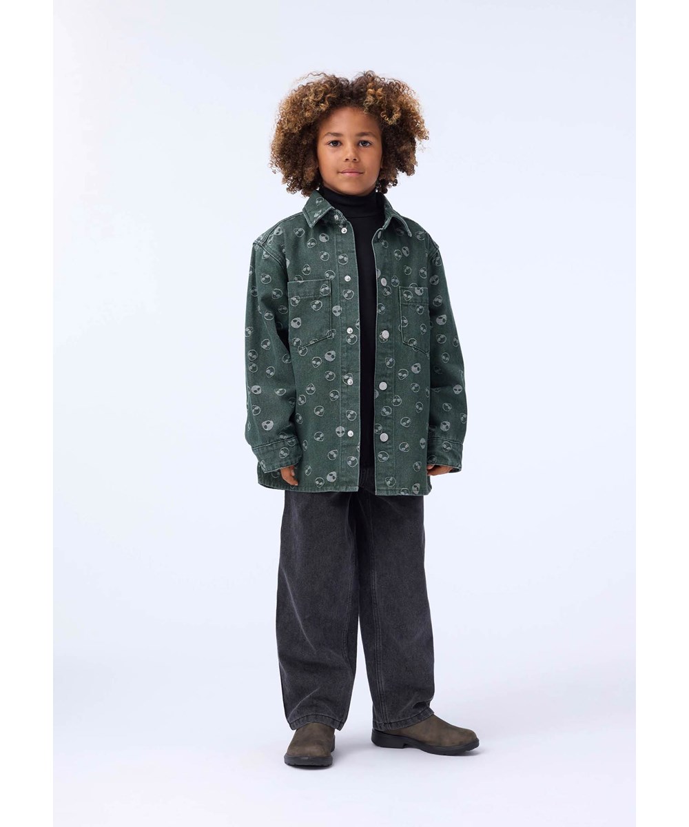 Hoshiu - Aliens - Green shirt for children made of jacquard denim cotton blend with woven aliens.