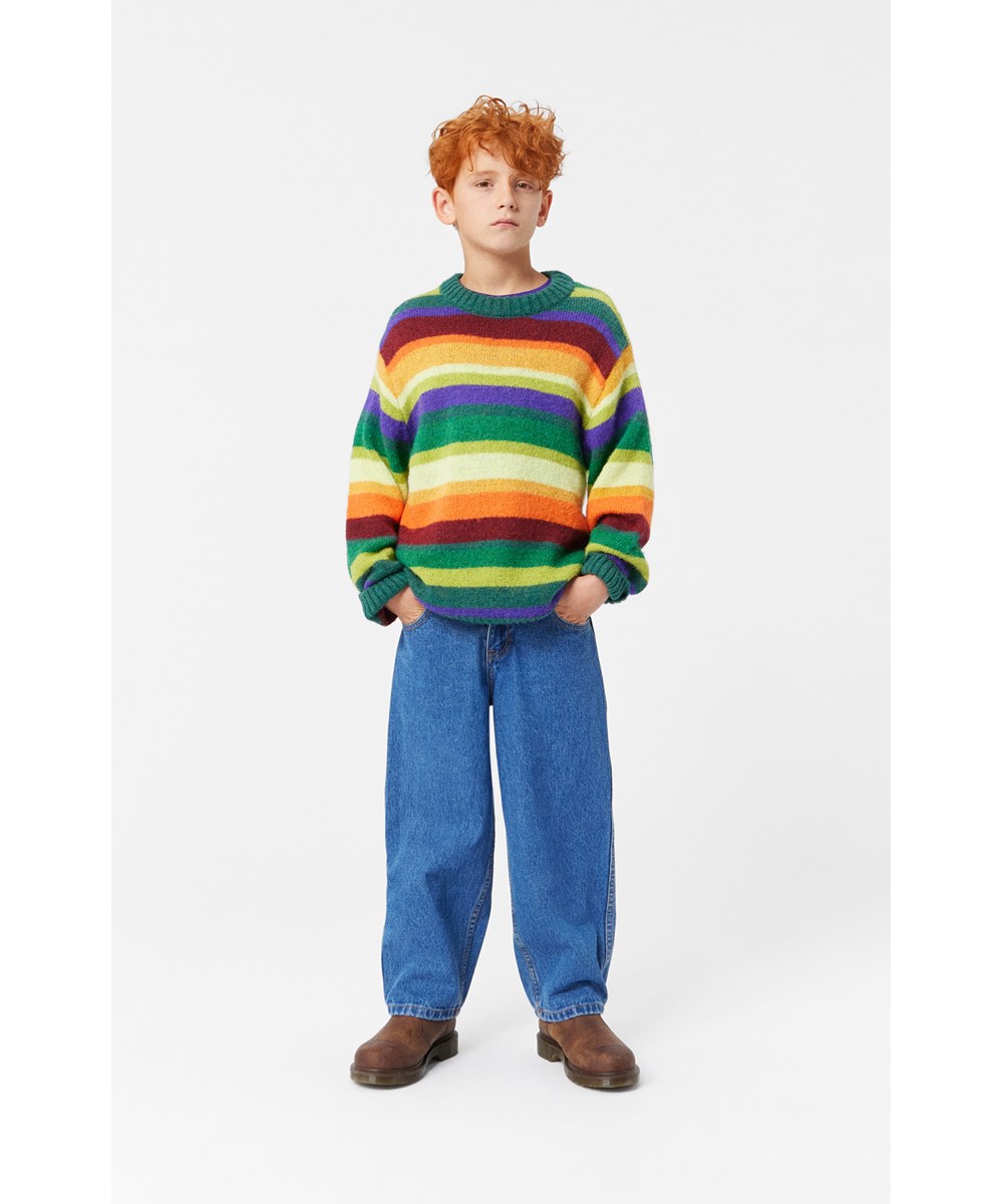 Aiden - Stone Blue - Blue organic cotton skater-inspired jeans with loose fit.
