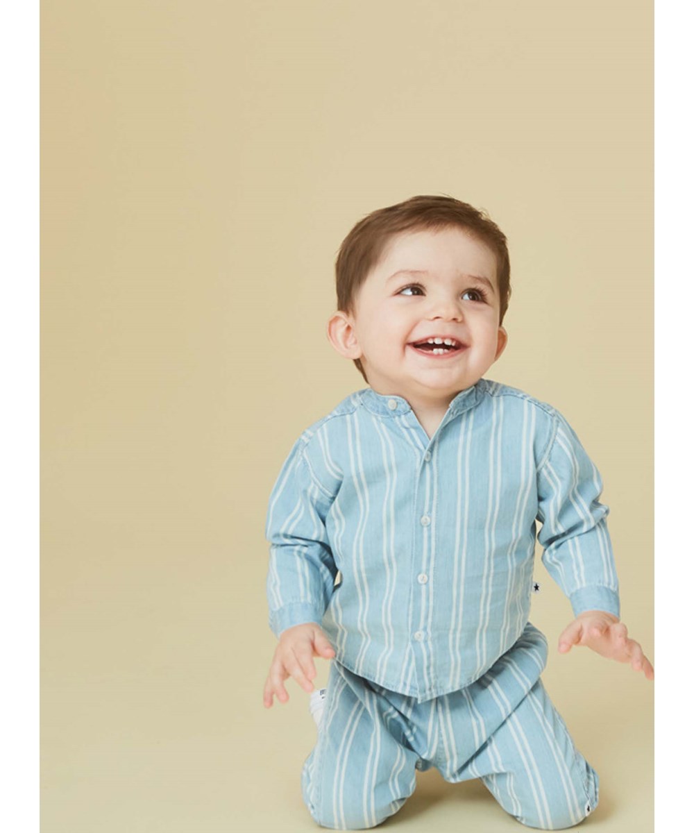 Soy - Striped Chambrey - Lightweight light blue striped organic trousers 