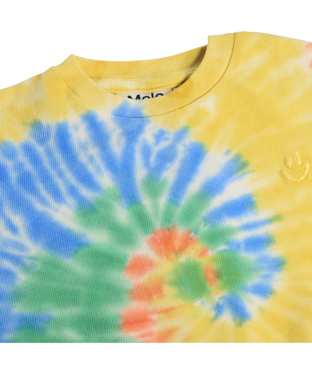 Dear - Shiny Swirl - Sweatshirt met veelkleurige tie-dye voor de kleintjes, gemaakt van biologisch katoen.
