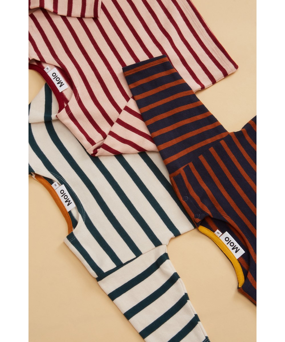 Edarko - Wild Ivory Stripe - Weiß-grün gestreiftes Öko-Babyshirt