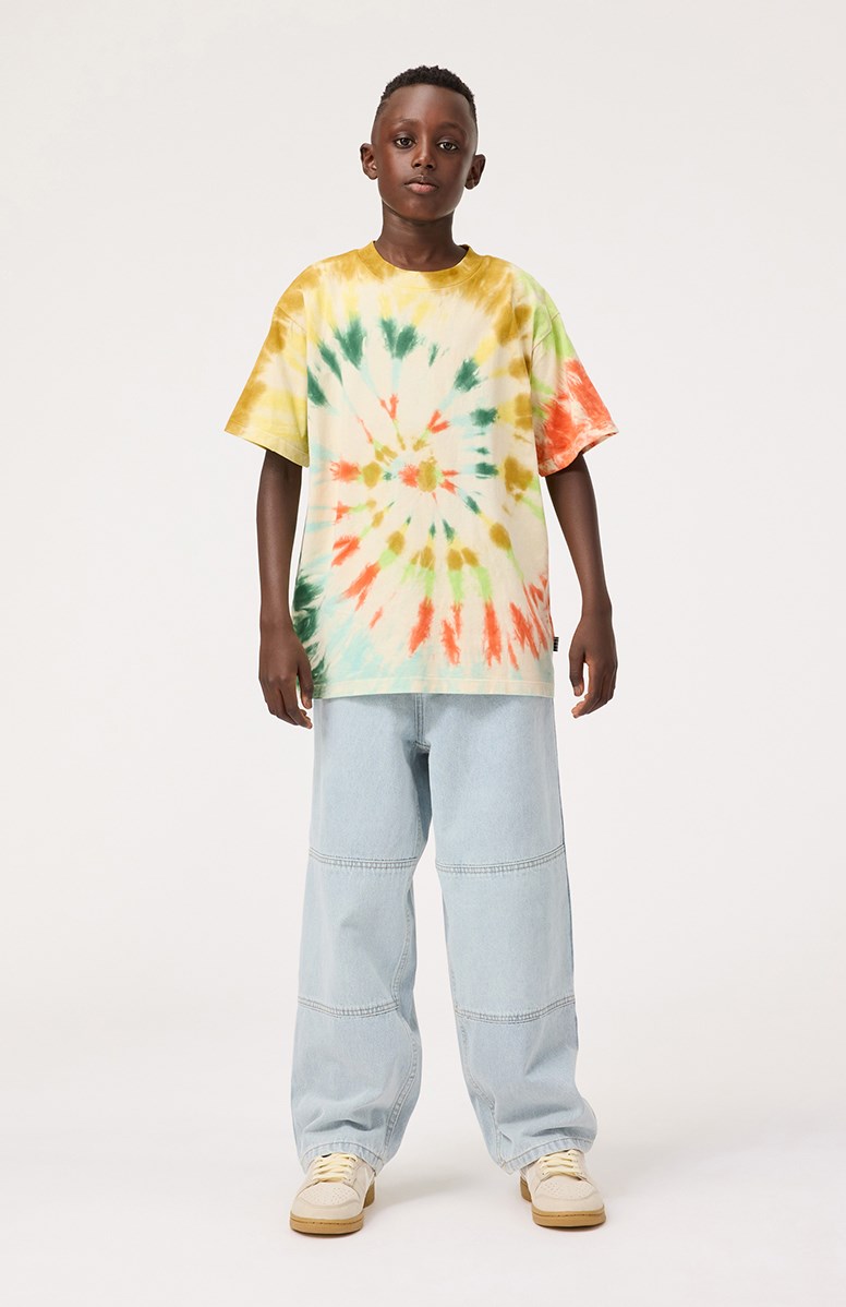 Riley - Light Colourful - Løs t-shirt med tie-dye i blødt økologisk bomuld med korte ærmer og ribkant i halsen.