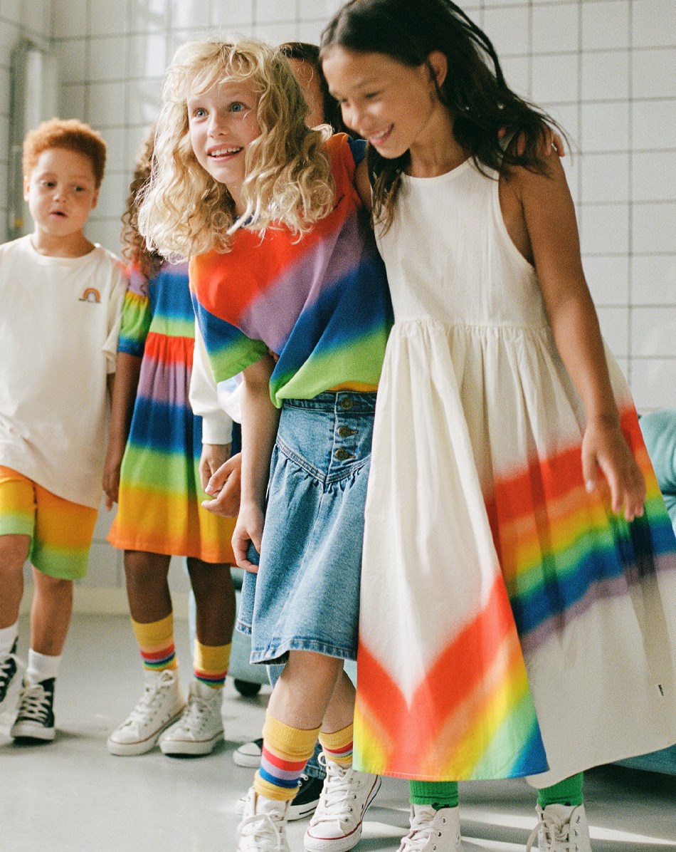 Riley - Nature Rainbow - White organic rainbow t-shirt