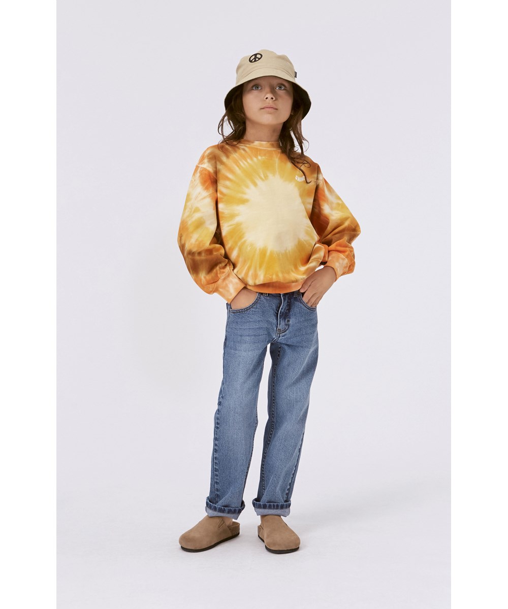 Monti - Sun Dye - Gul økologisk sweatshirt med tie-dye sol print