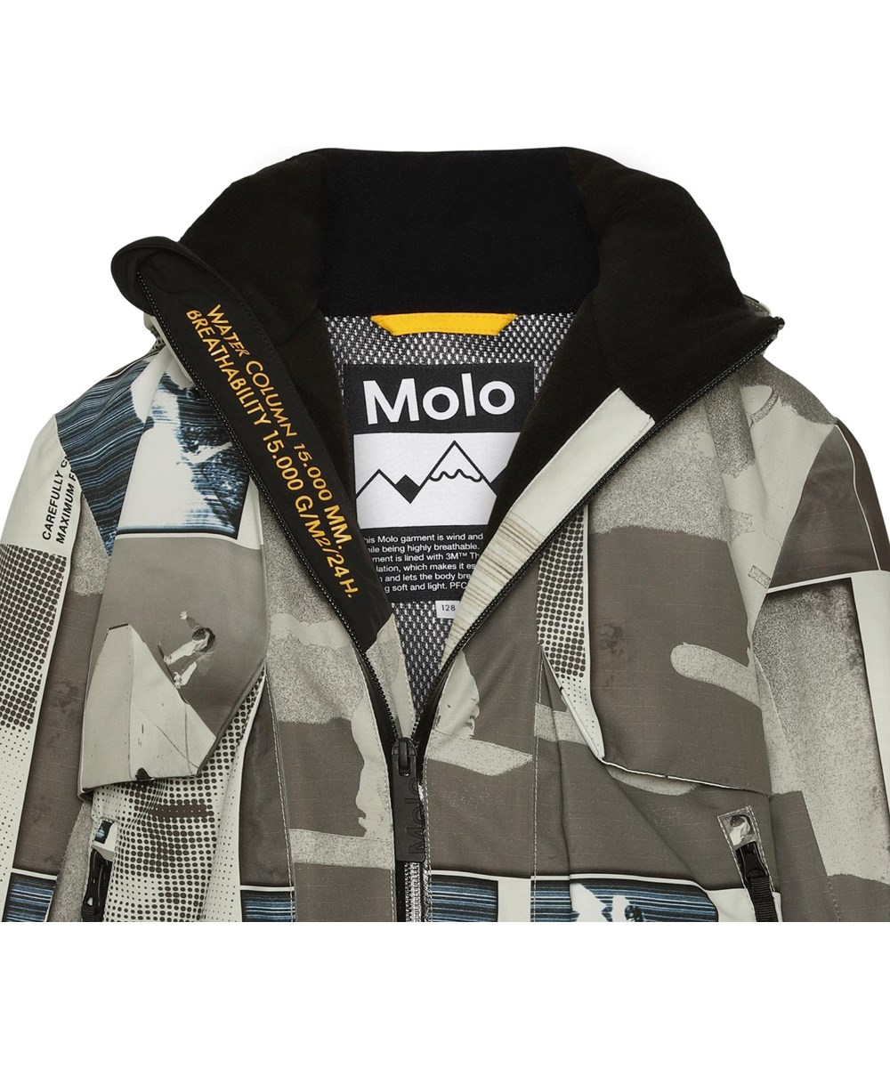 Alpine - Screenshot - Gerecyclede waterdichte beige ski-jas met snowboard