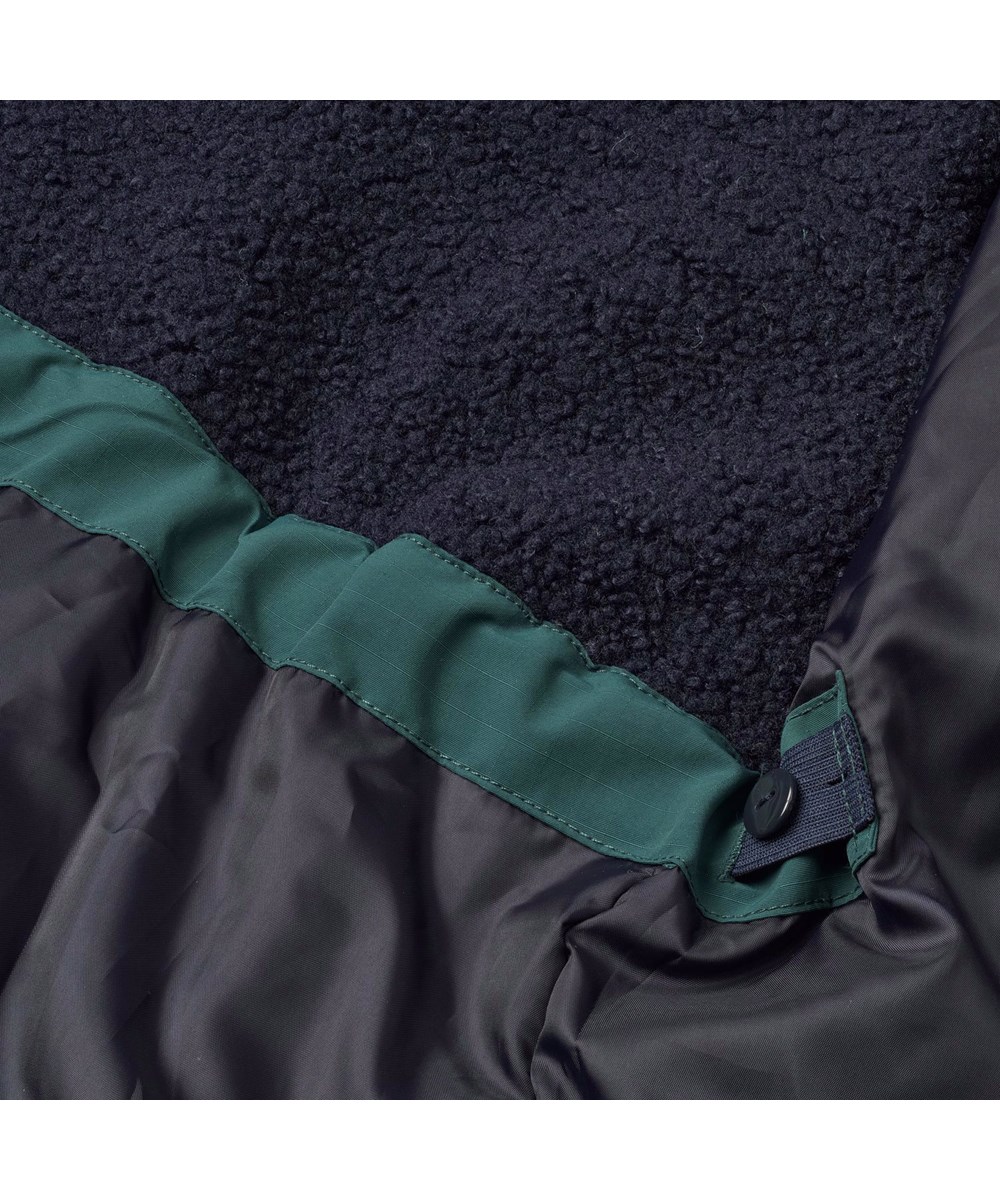 Heiko - Ponderosa Pine - Donkergroene wind- en waterdichte winterjas van gerecycled polyester 