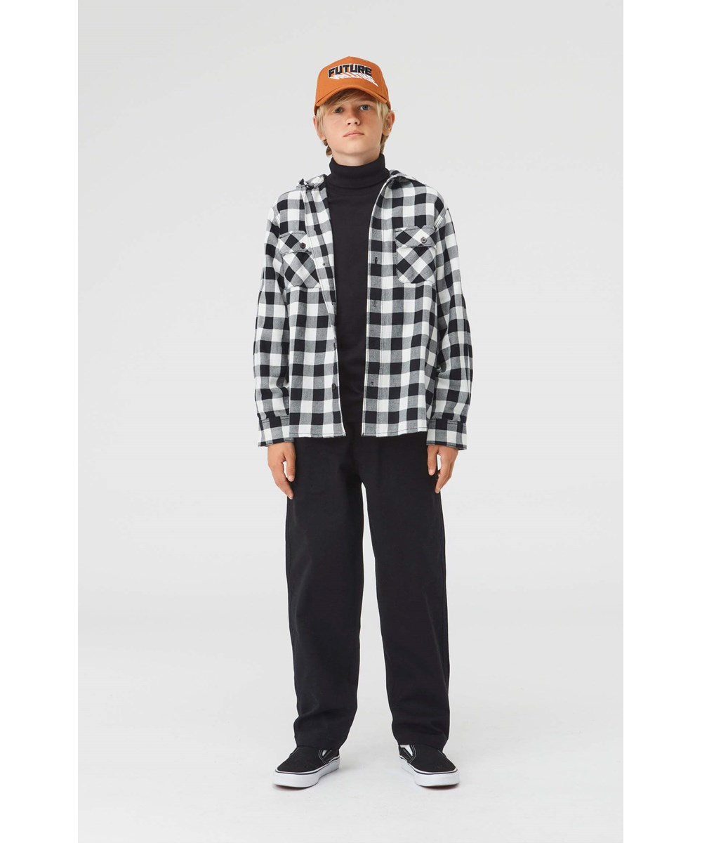 Aron - Black - Sand coloured trousers