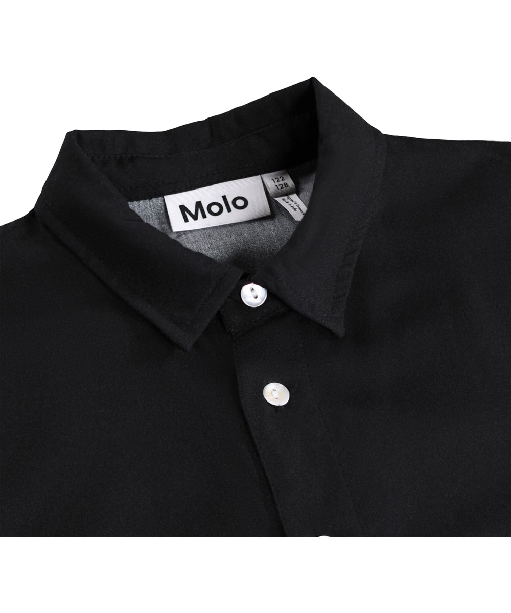 Richie - Green Rattle - Oversized black shirt for children