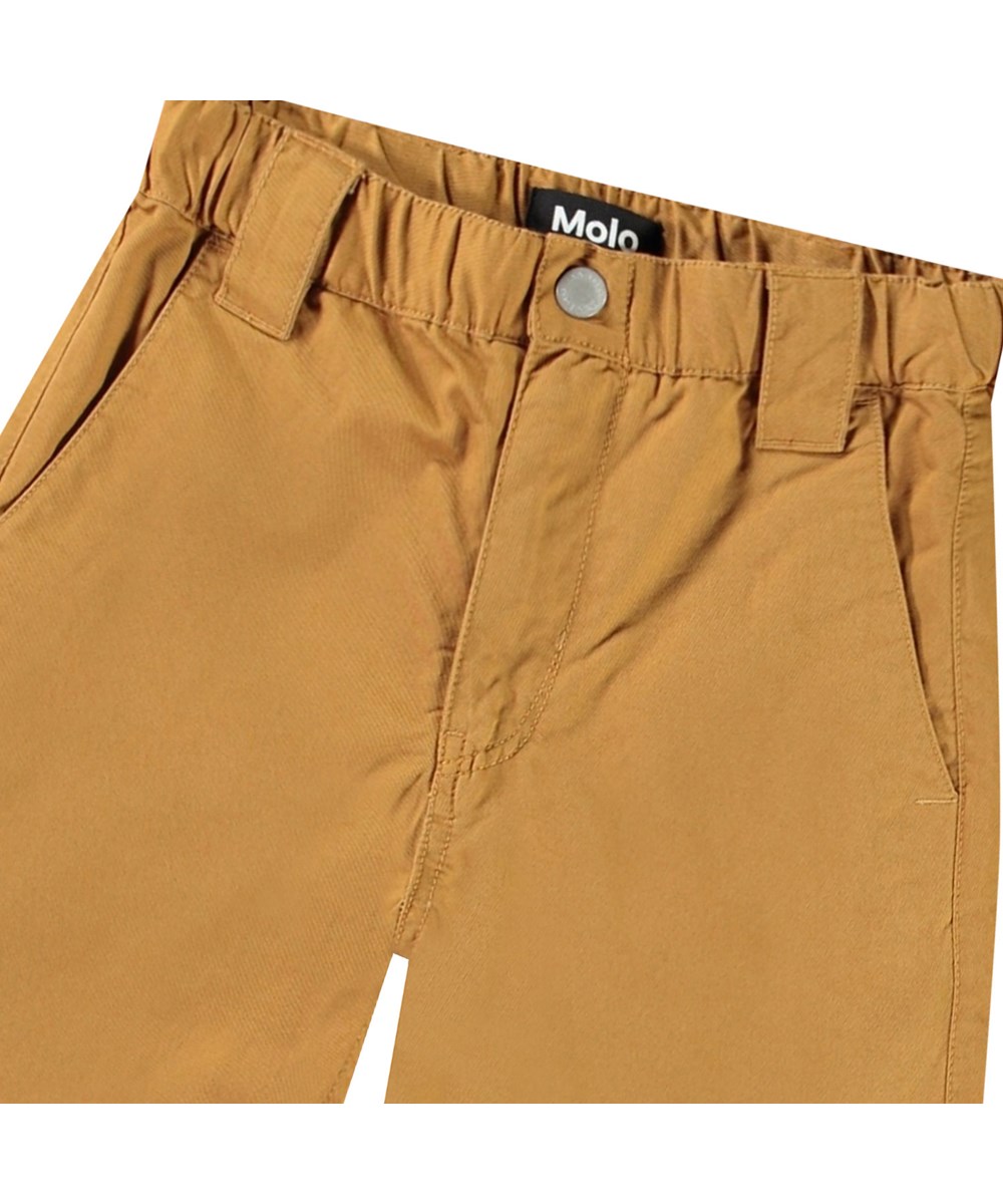 Aubery - Bronze Mist - Brown chino shorts in organic cotton for children.