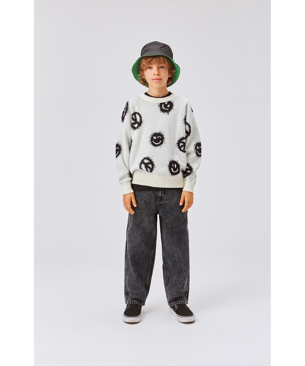 Bello - Peace Knit - White knit jumper with smiley faces and peace