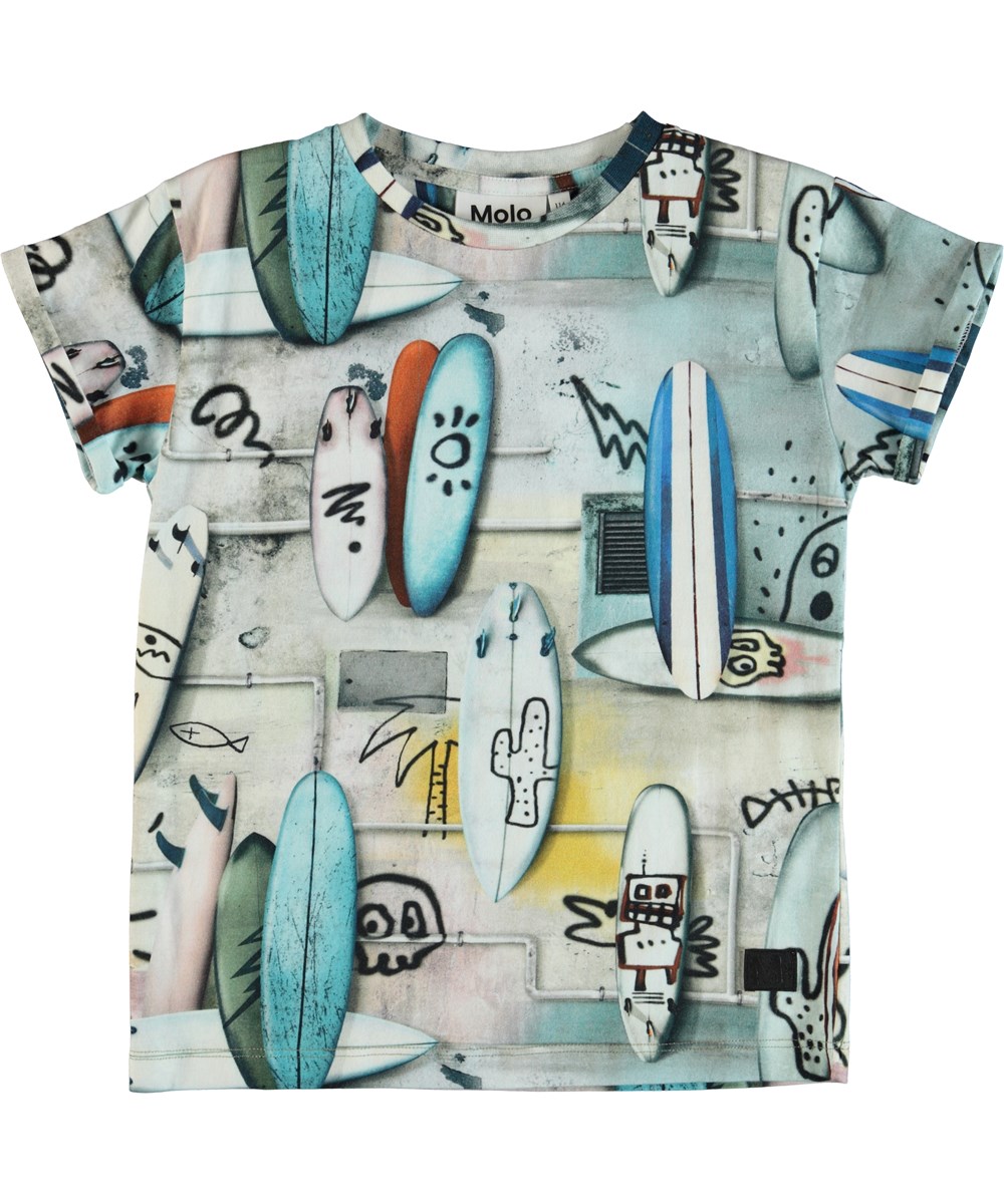 Rafe - Summer Walls - T-shirt with surfboards and grafitti.