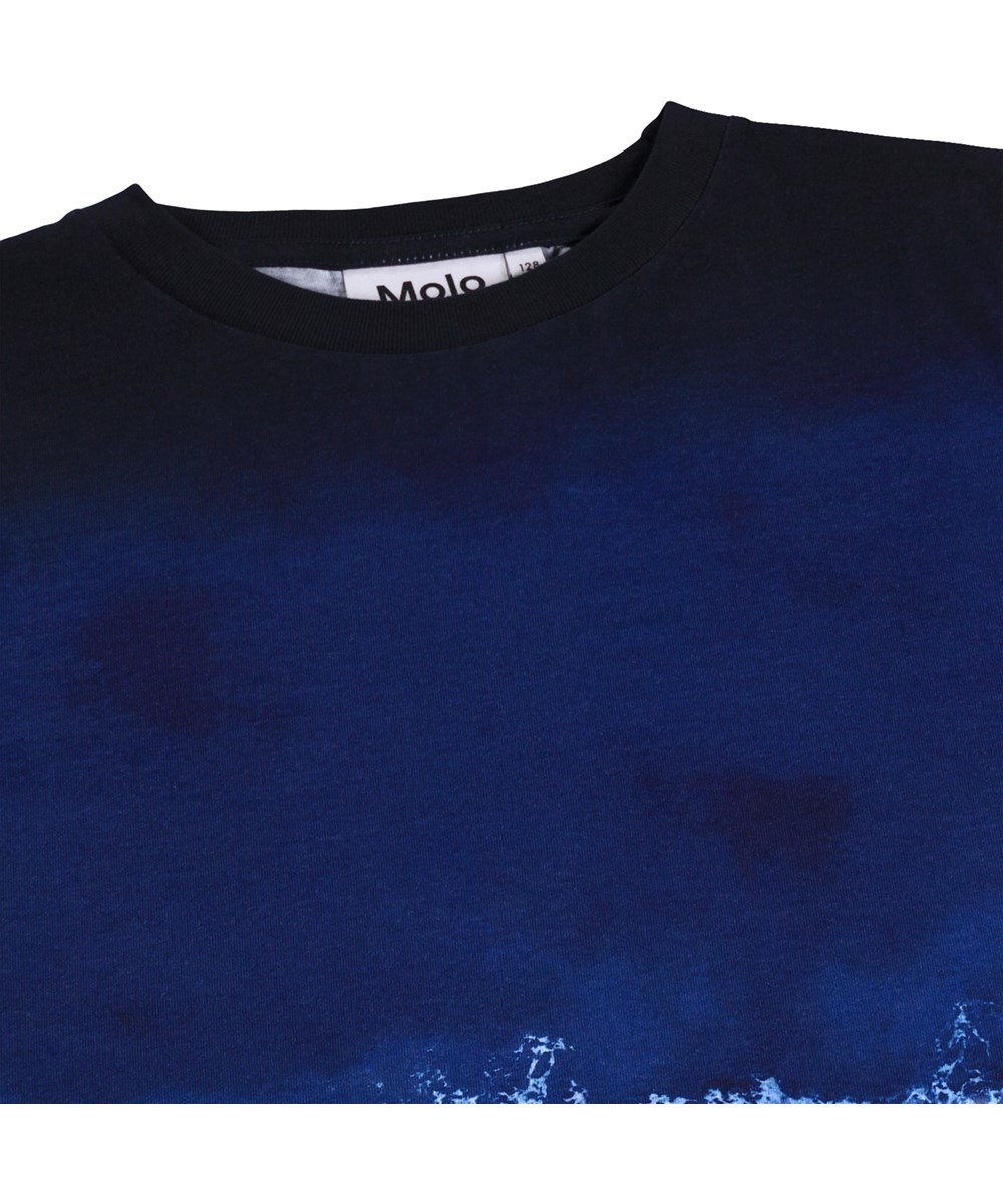 Rame - Big Ocean - Blue T-shirt made of organic cotton with print.