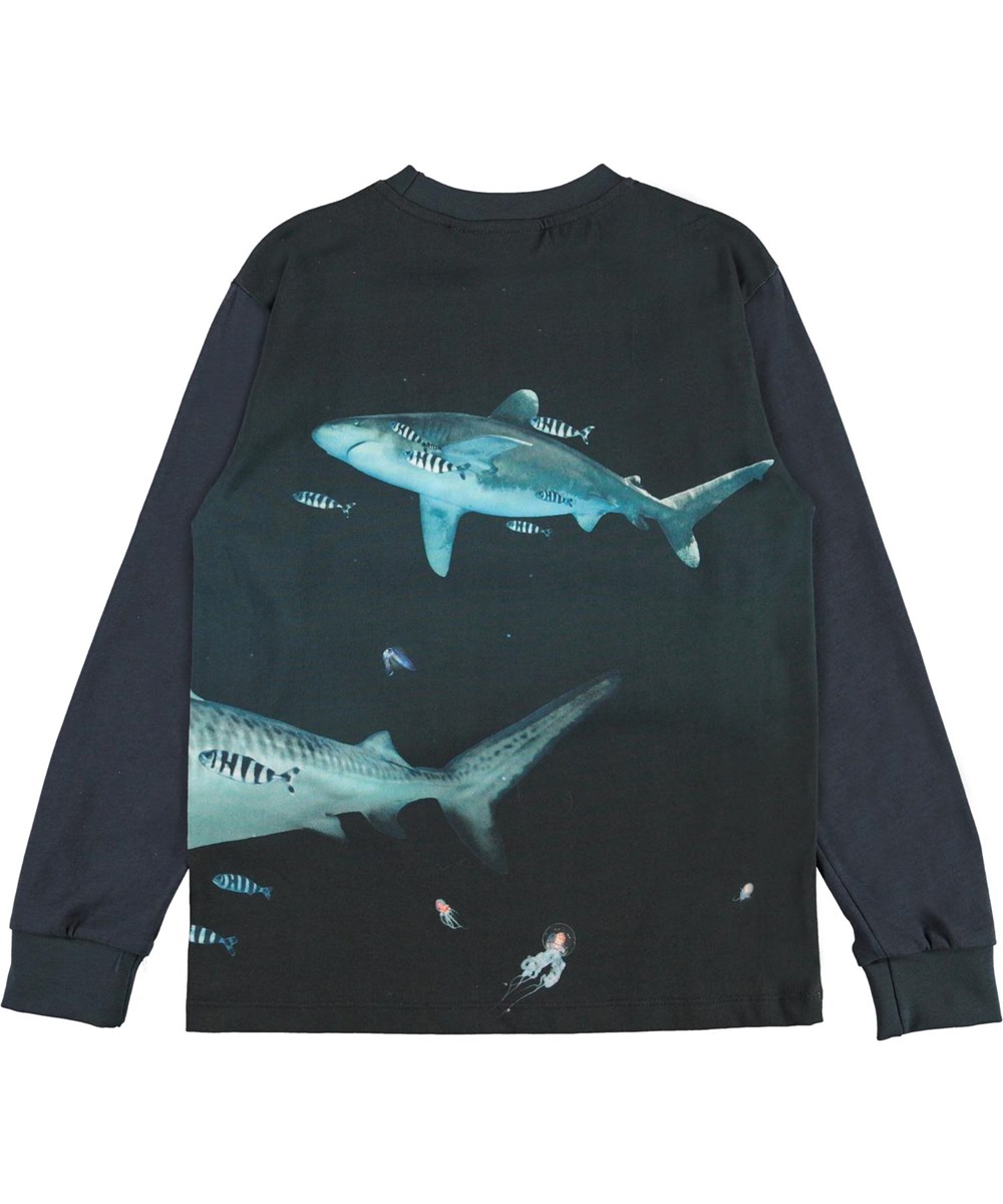 Rexton - Dark Sharks - Blue organic top with shark print