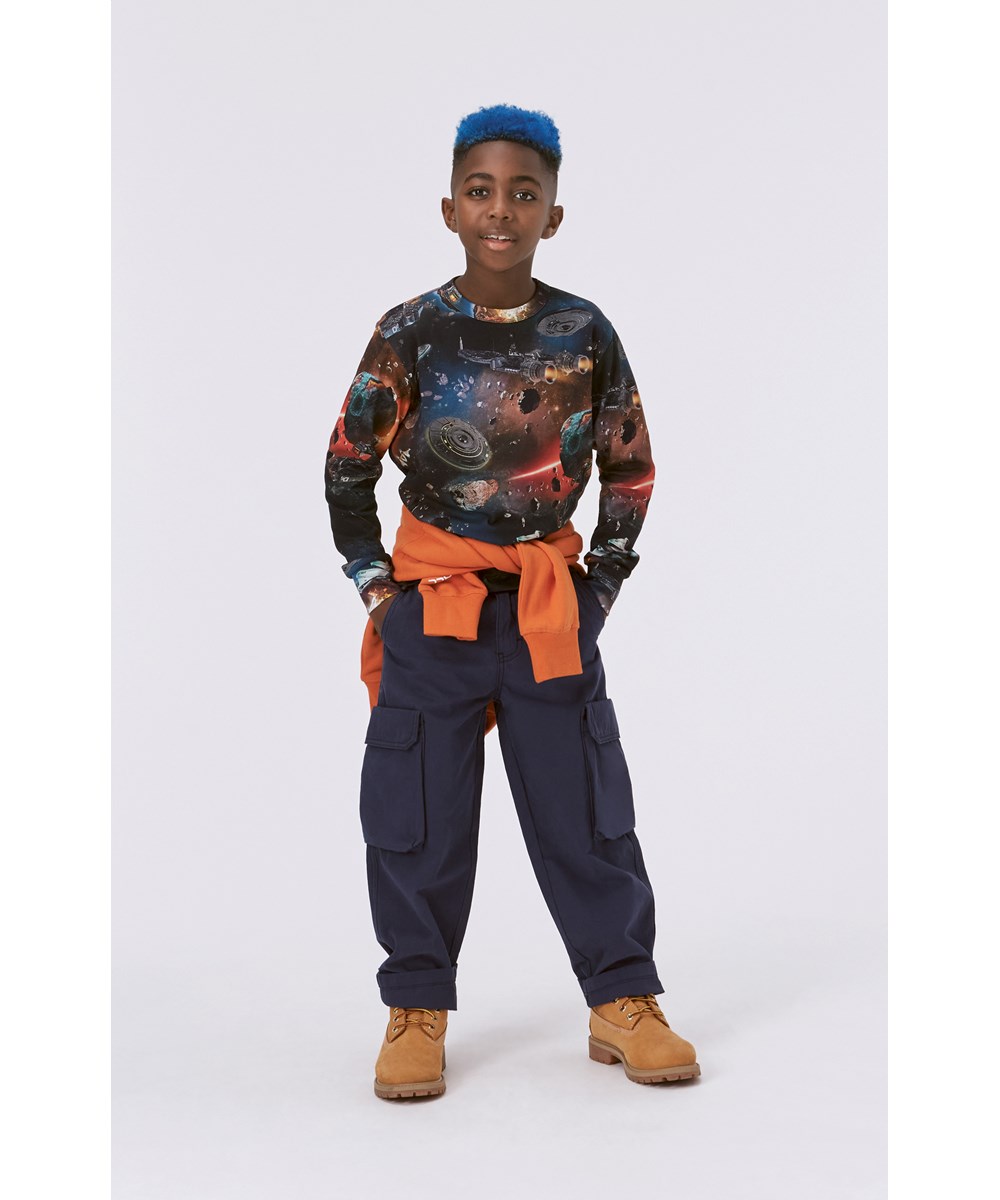 Rill - Space Fantasy - Black organic long sleeve t-shirt in all over retro space print