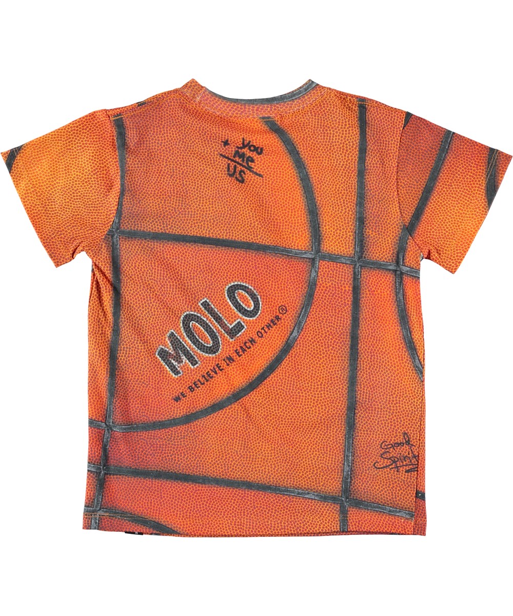 Road - Basket Structure - Orange t-shirt with basketball.