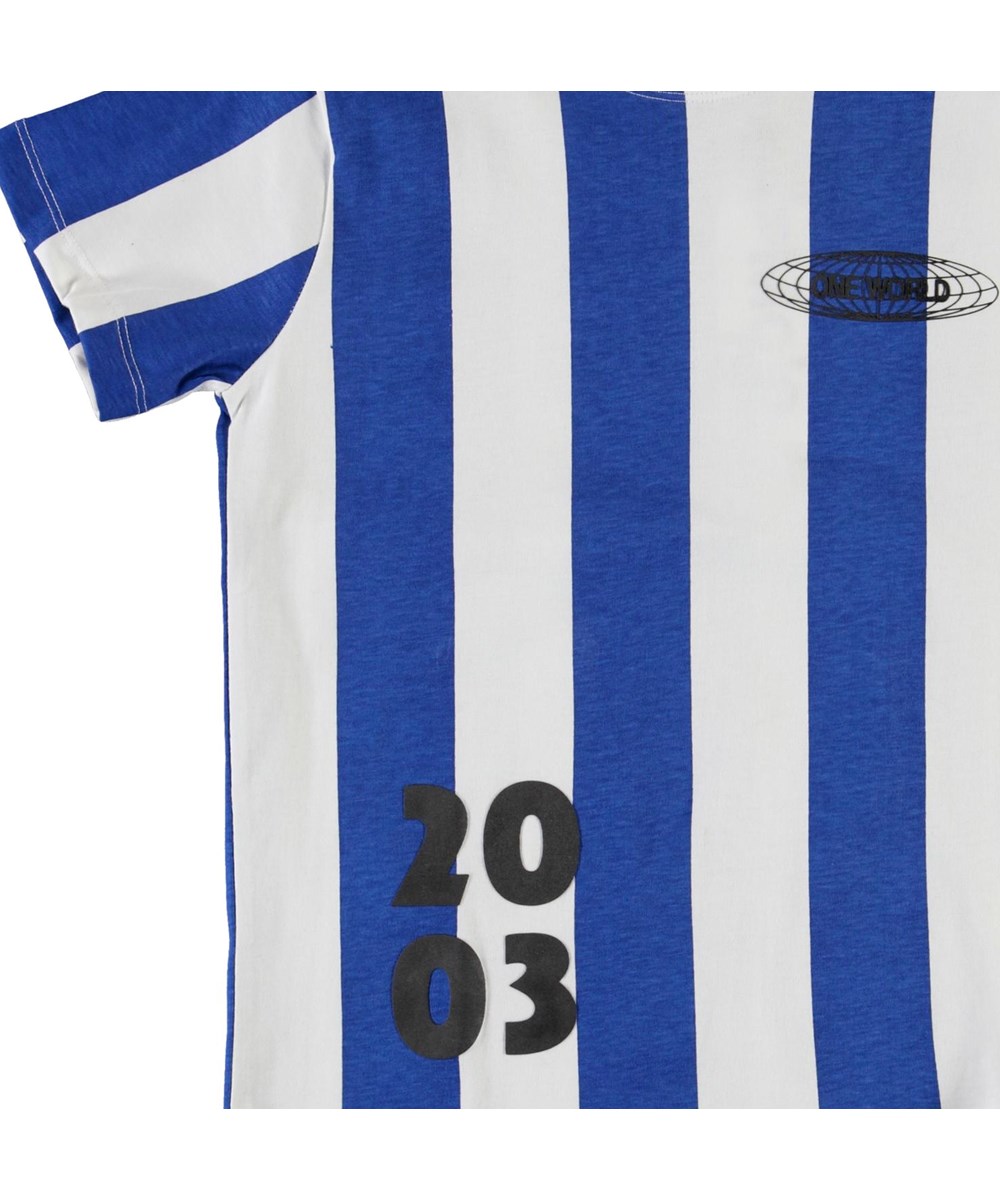 Road - Bluewhite Stripe - Blue and white striped football t-shirt