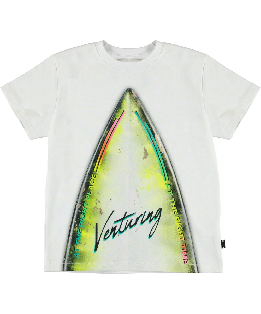 Roxo - Surfboard - White t-shirt with surfboard