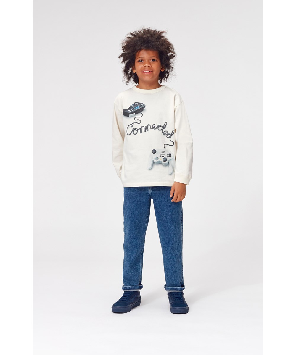 Rube - Ivory - White long sleeve t-shirt with controller print