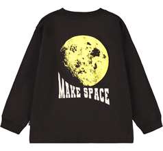 Rube T-shirts & Tops