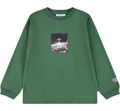 Rube T-shirts & Tops