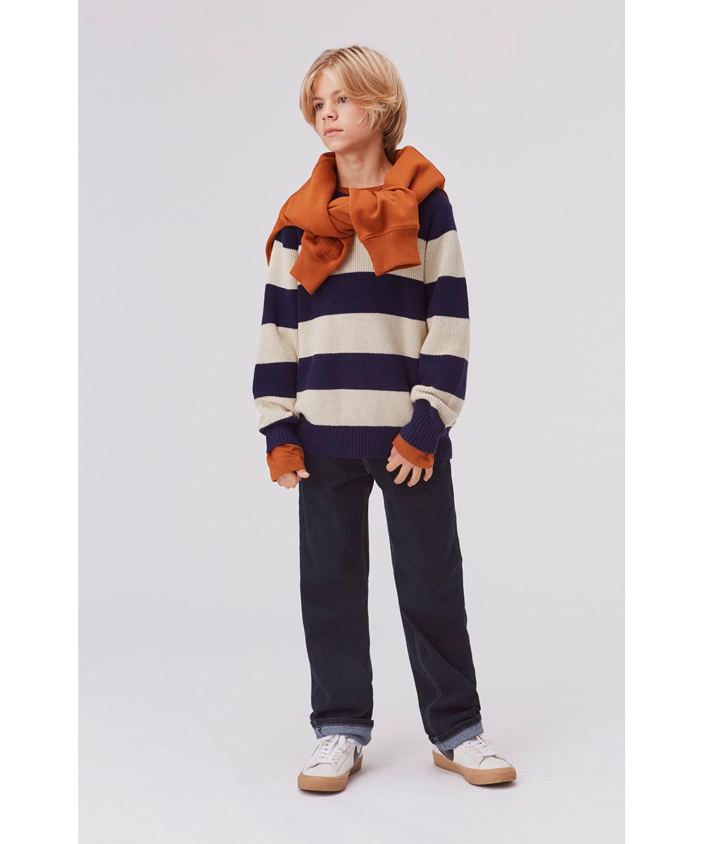 Andy - Dark Denim - sorte jeans med slid