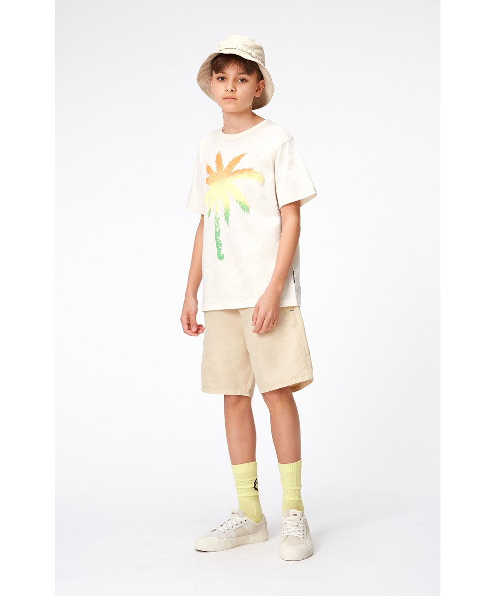 Amal - Sandy - Sandfarvede hør shorts