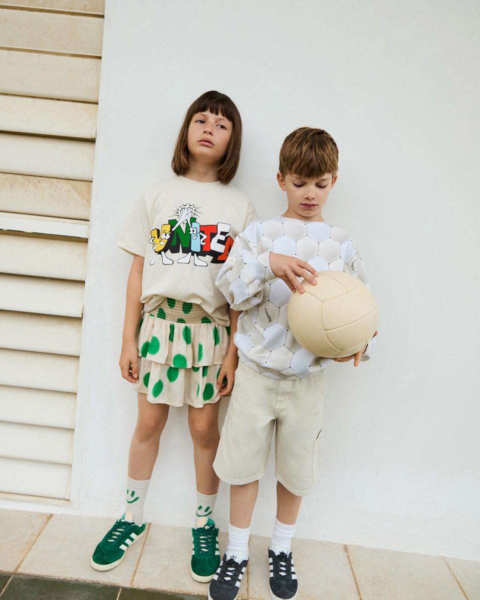 Archie - White Noise - Hvide shorts med workwear detaljer til børn.