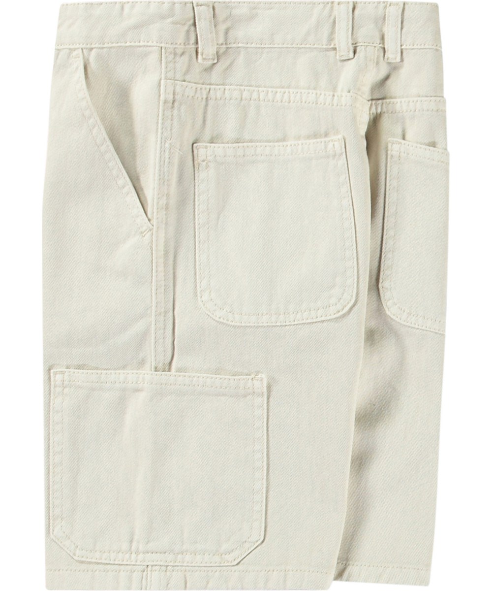 Archie - White Noise - Hvide shorts med workwear detaljer til børn.