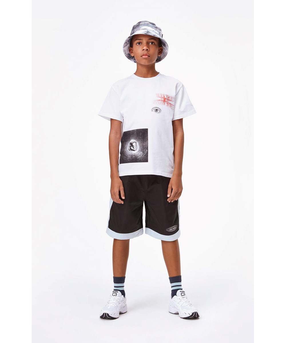 Arnold - Black - Sporty blå og sorte shorts