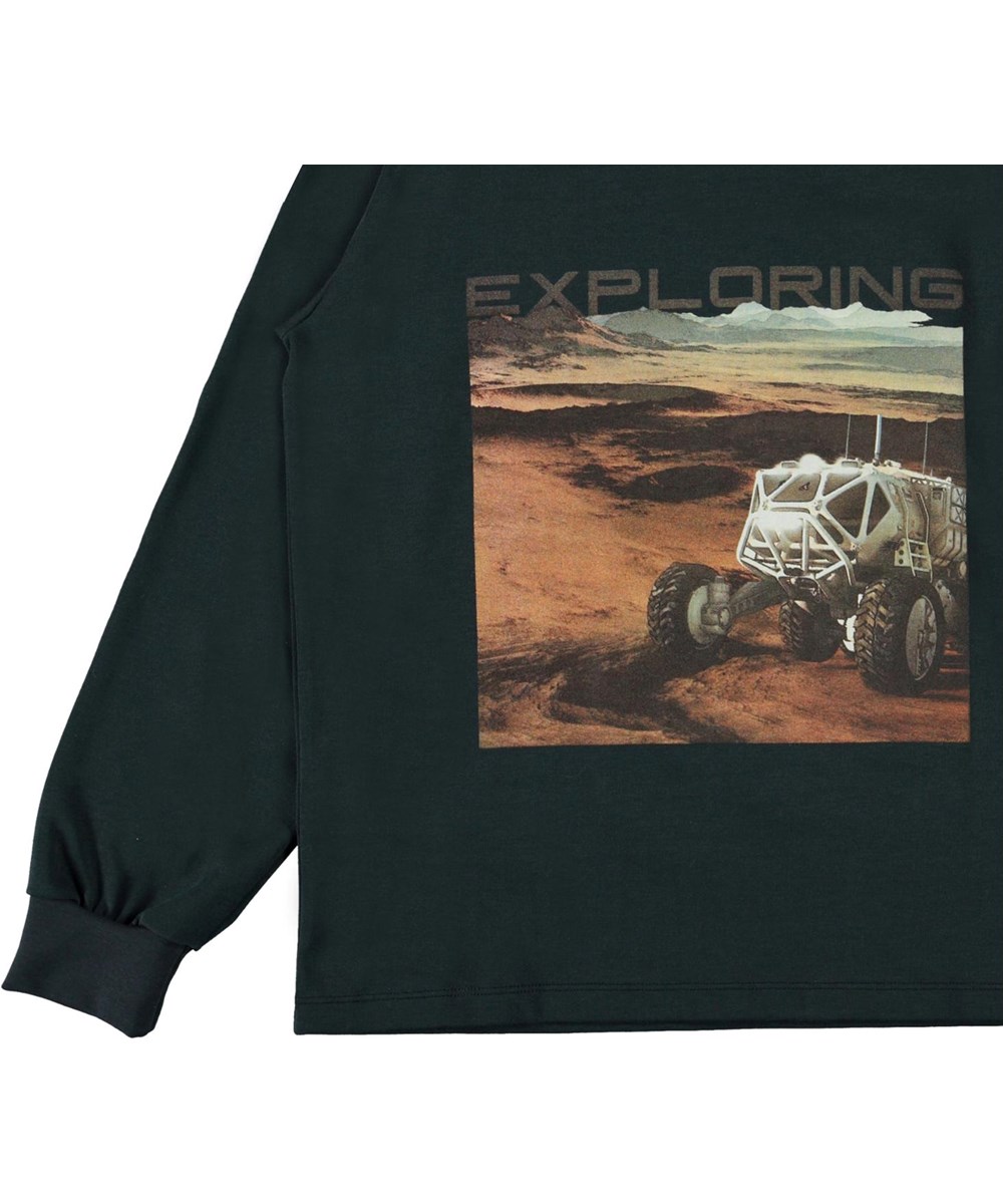 Rami - Dark Navy - Mørkeblå hættetrøje med exploring print