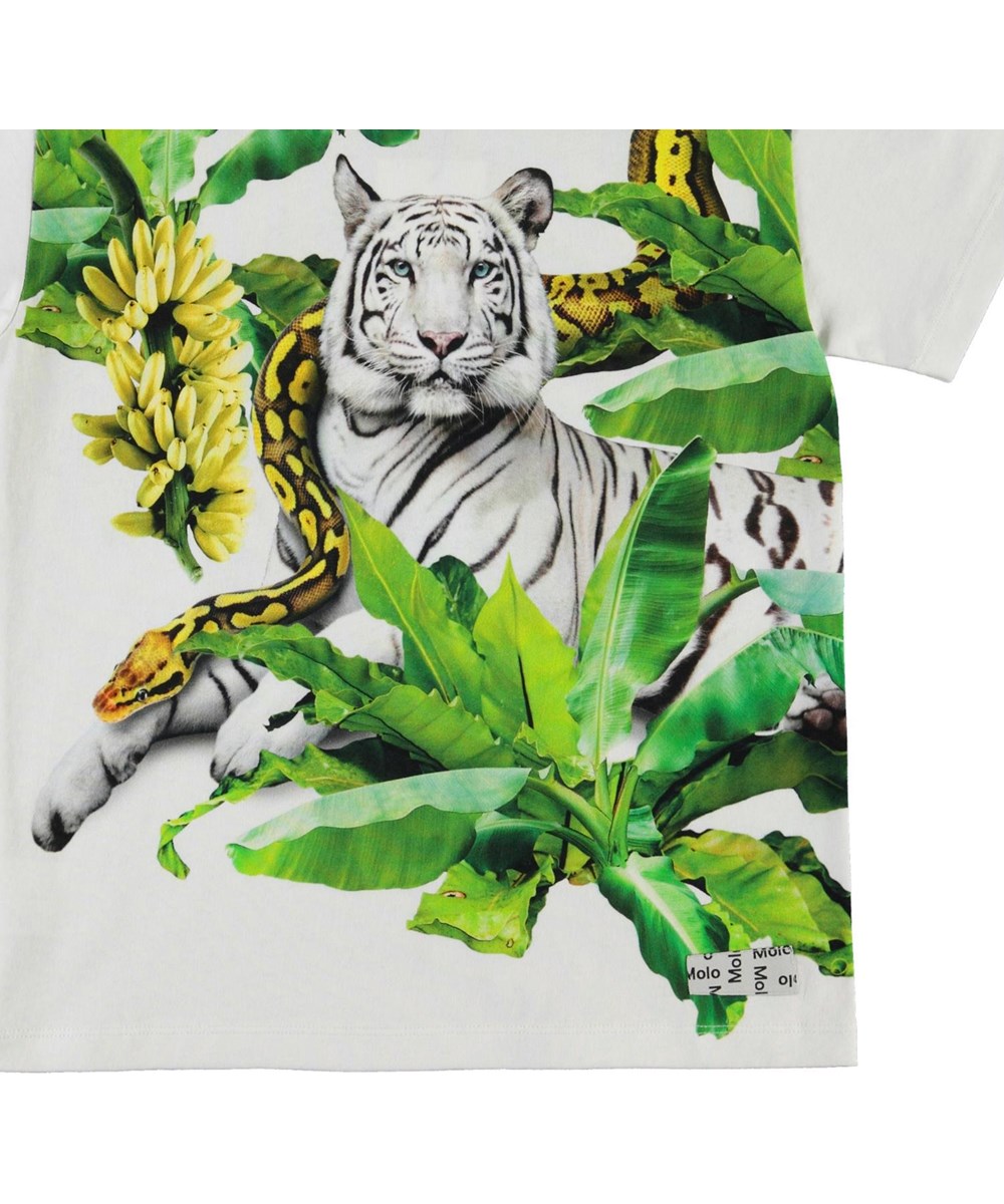 Raveno - Resting Tiger - Økologisk hvid t-shirt med tiger og slange