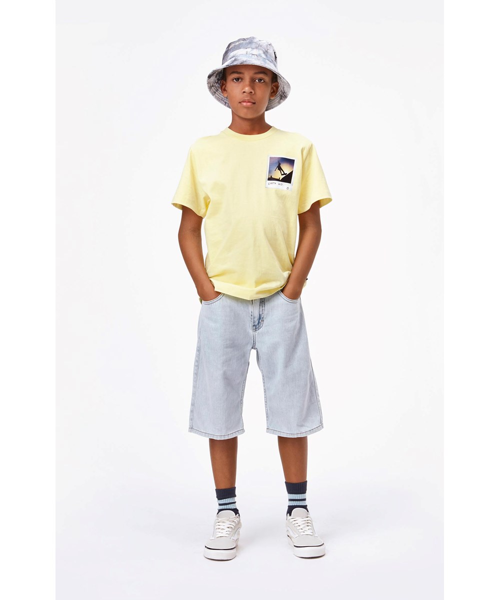 Roxo - Skater Polaroid - Gul skater t-shirt