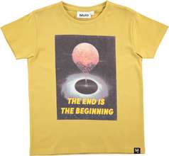 Runi T-shirts & Tops