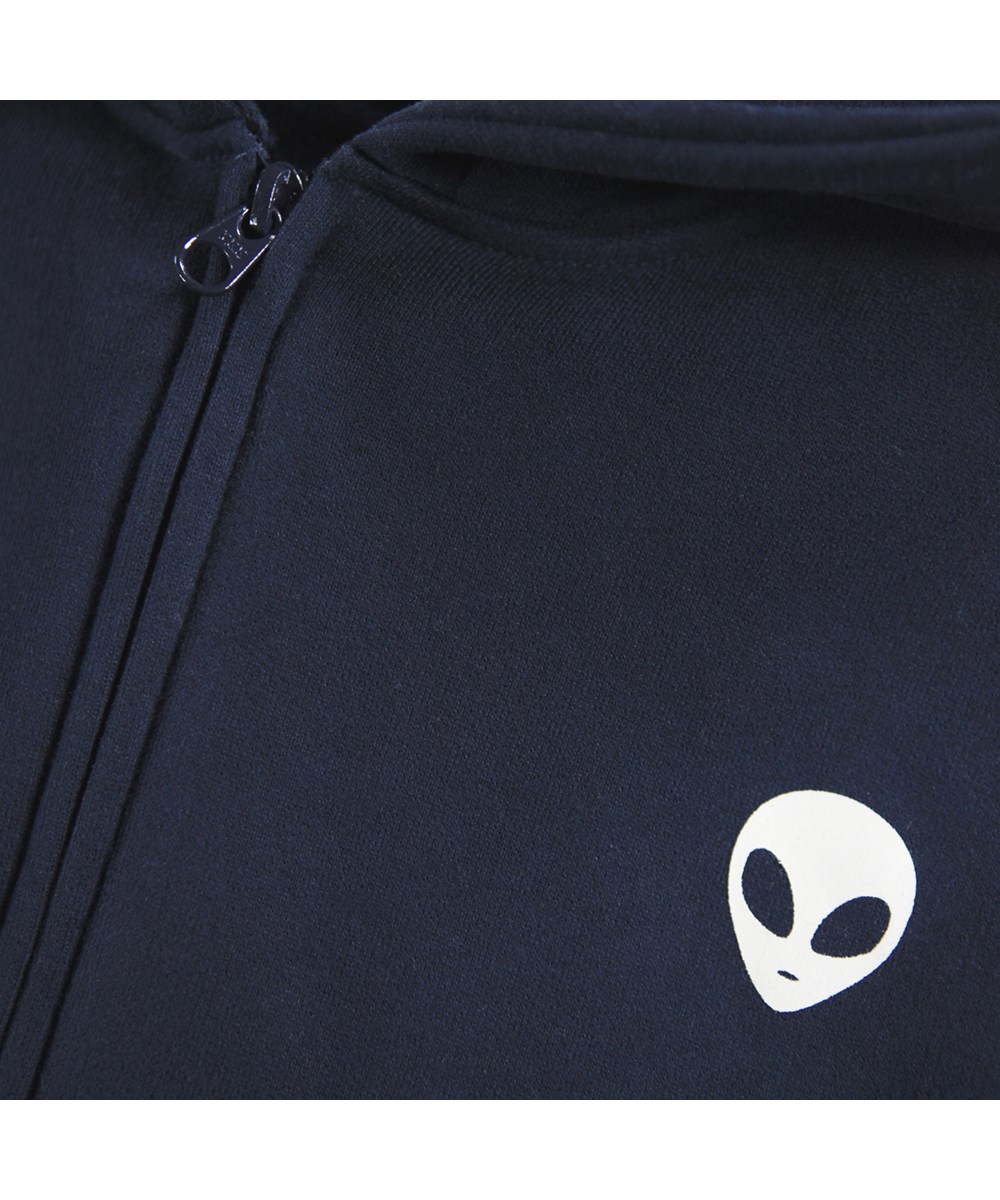 Marley - Galaxy Blue - Mørkeblå hættetrøje med lynlås til børn i bomuld med hvidt print af en alien.